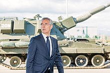 Stoltenberg visits NATO units in Tapa, Estonia in 2017. Press trip to visit the allied forces stationed in Tapa. Meetings with NATO units and key figures from the Estonian defence and allied forces (36927444341).jpg