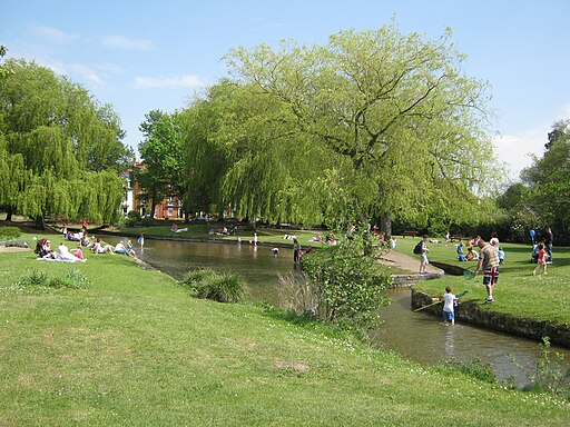 Queen Elizabeth Gardens 2011