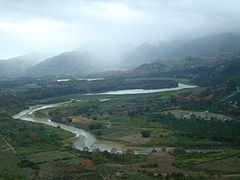 Río Reventazón a su paso por el Valle de Orosi.