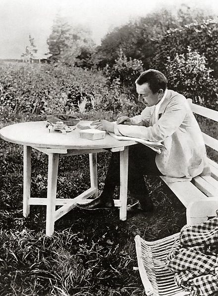 Rachmaninoff proofing his Piano Concerto No. 3 at the Ivanovka estate, 1910