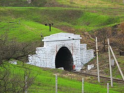 Railway tunnel in Dnipro.jpg