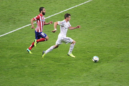 Fail:Real_Madrid_vs._Atlético_Madrid_28_September_2013_Set_B_11.JPG