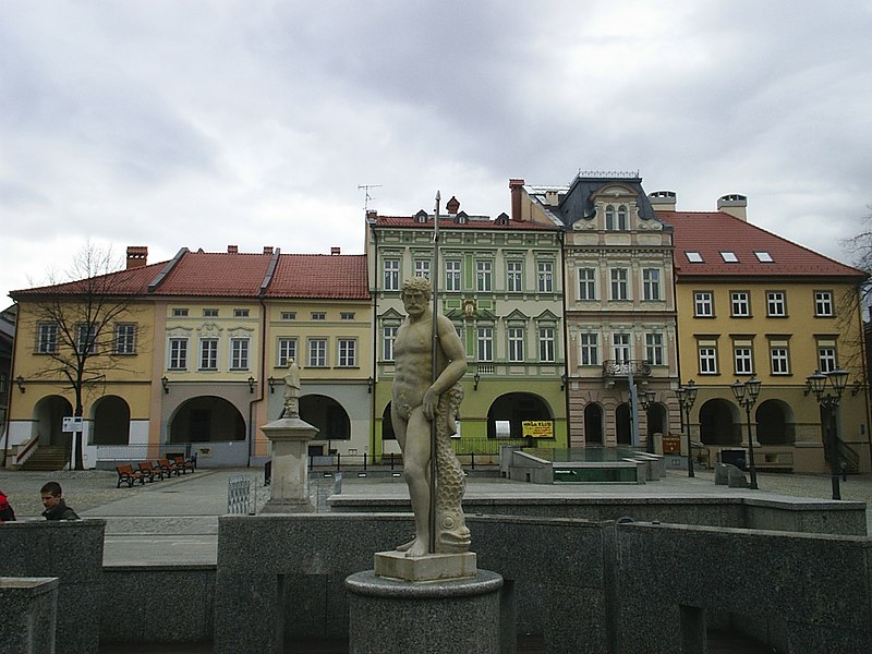 File:Rynek bielsko biala.JPG