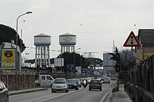 La sede della Saint-Gobain nel quartiere di Porta a Mare