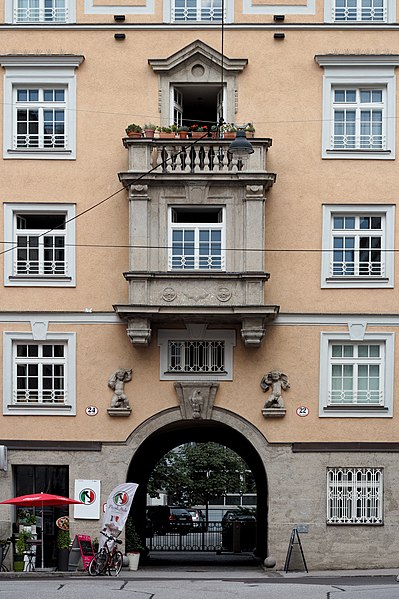 File:Salzburg - Neustadt - Faberstraße 22 - 2020 09 16-1.jpg