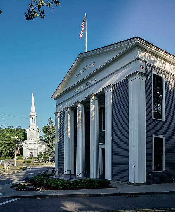 Sandwich Town Hall (1834) and Congregational Church (1848)