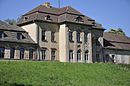 Castle complex with farm yard, outbuildings and castle park