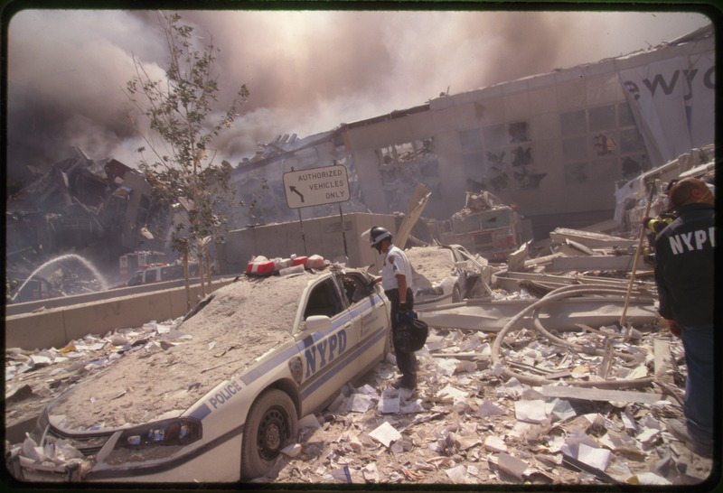 File:September 11th terrorist attack on the World Trade Center LCCN2002717279 LC-A05-E02.tif