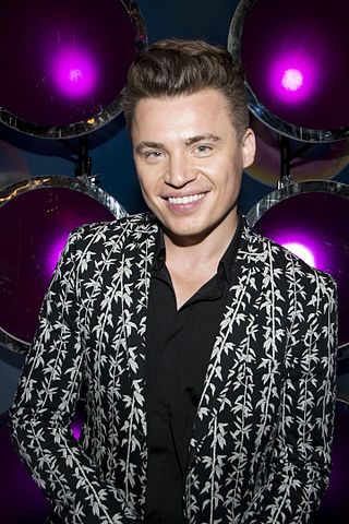 <span class="mw-page-title-main">Shawn Hook</span> Canadian singer, songwriter, producer