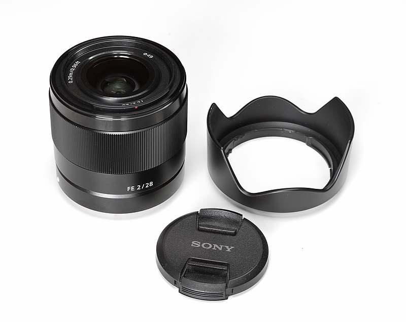 Sony FE 28mm F2 - Wikipedia