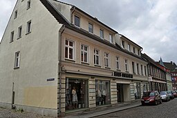 Stralsund, Tribseer Straße 9, Ecke Kiebenhieberstraße (2012-05-12) 1, by Klugschnacker in Wikipedia