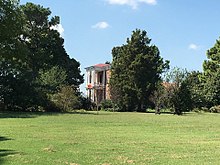 Foto de Sudley Place en Tennessee, el hogar de la infancia de Jones