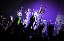 Superorganism performing in Minneapolis, Minnesota, in 2018.