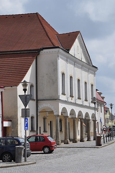 File:Třešť-synagoga2014d.jpg