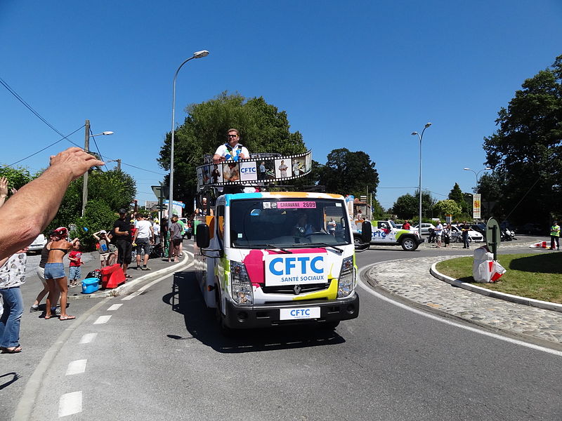 File:TDF2012 15e étape CFTC.JPG