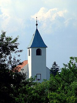 Az 1999-ben épült református templom