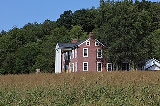 <span class="mw-page-title-main">The Manor (West Virginia)</span> Historic house in West Virginia, United States