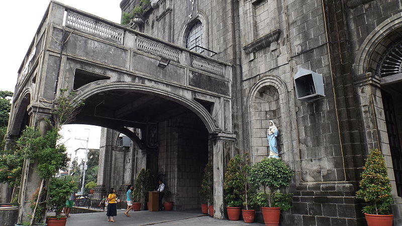 File:Tondo Church 19.JPG