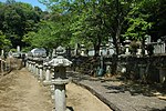 Tottori Ikedas Graveyard 02.JPG