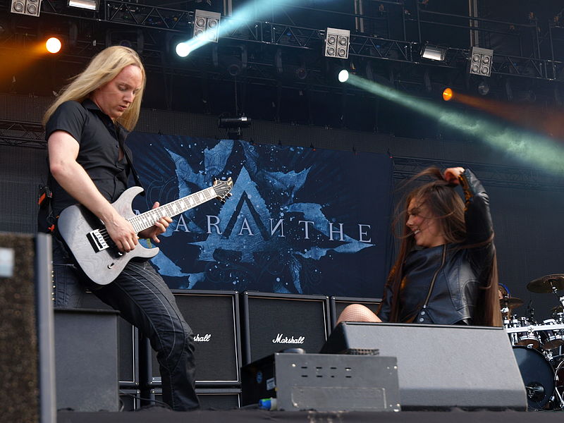 File:Tuska 20130630 - Amaranthe - 48.jpg