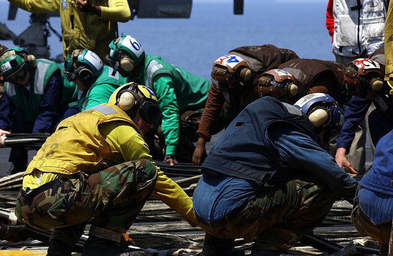 File:US Navy 040413-N-5821P-003 Sailors prepare to raise the emergency barricade during a flight deck drill aboard USS Kitty Hawk (CV 63).jpg