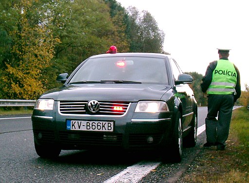 Unmarked policecar slovakia passat b5 2b