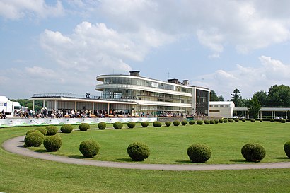 Jak dojechać komunikacją do Tor wyścigów konnych Służewiec - O miejscu docelowym