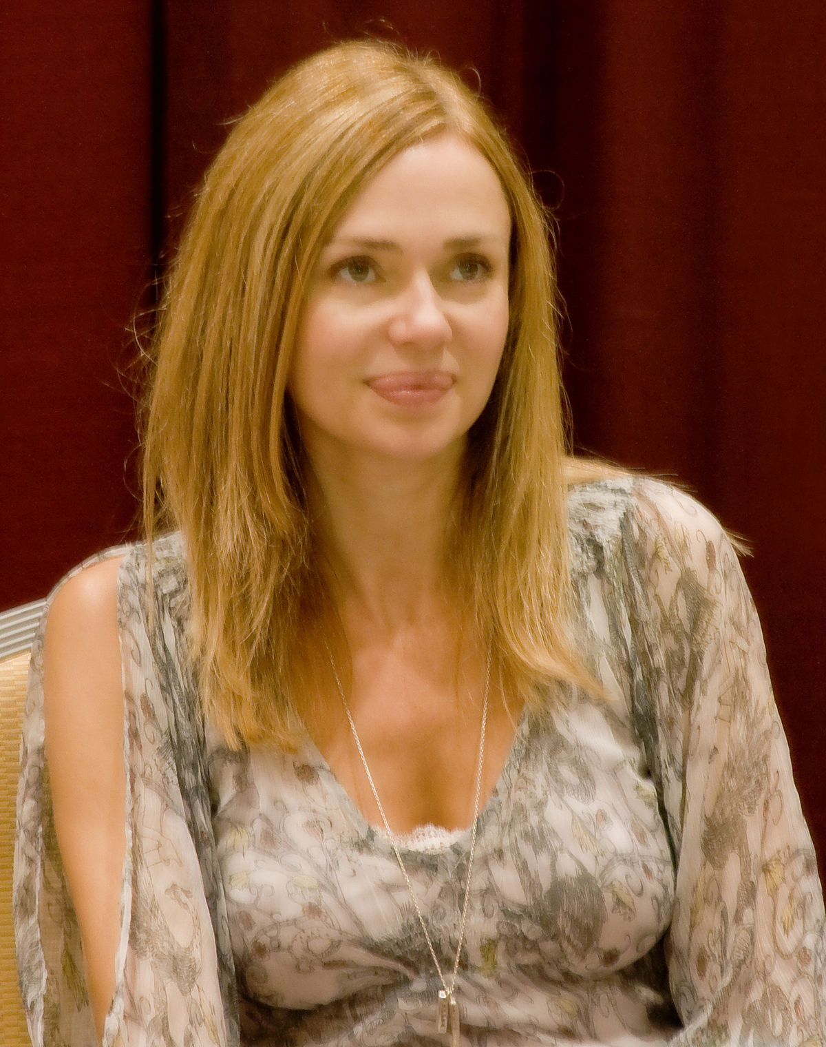 Vanessa Angel 2022