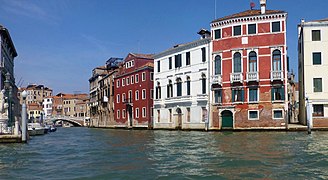 Venezia: Navn, Historie, Flom