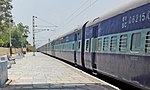 Venkatadri Express empty rakes at Ramakistapuram 01.jpg