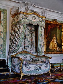 Lit a la turque Versailles Chateau de Versailles Appartements d'Hiver 11.jpg