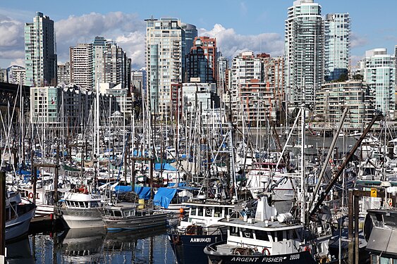 View from False Creek Harbour to Burrard Peninsula in downtown Vancouver, Canada.