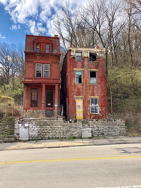 File:Vine Street, Over-the-Rhine, Cincinnati, OH (47535857322).jpg