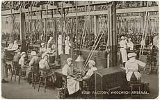 Workers in the fuse factory Woolwich Arsenal Flickr 4615367952 d40a18ec24 o.jpg