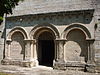 Chiesa di Saint Alban de Bresdon (portico) .jpg