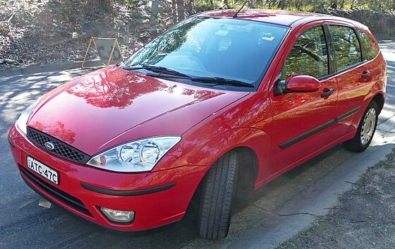 Волгоград форд фокус 1. Форд фокус 1 хэтчбек 2003. Ford Focus 1 красный. Ford Focus 1 2004 красный. Ford Focus 2003 хэтчбек.