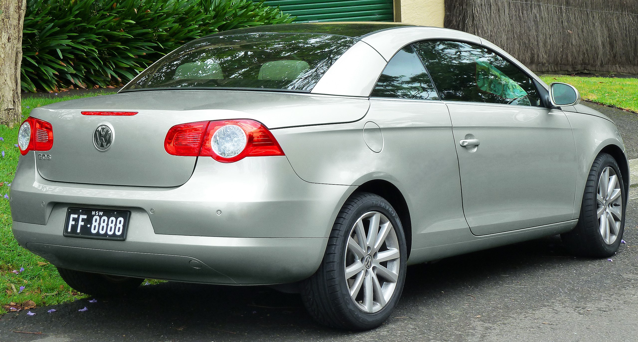 Volkswagen Eos - Wikipedia