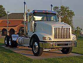 2015 International Semi Tractor (18631509849).jpg