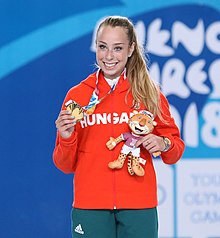 2018-10-09 Церемония награждения (Девушки-сабля) на летних юношеских Олимпийских играх 2018 г. Сандро Халанк – 023.jpg