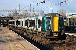 350232, Watford Junction.jpg'de