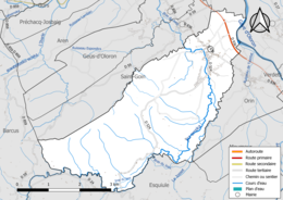 Carte en couleur présentant les réseau hydrographique de la commune