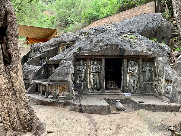 Image: 7th to 8th century Bhairavakona rock cut cave temples, Ambavaram Nallamala Hills, Andhra Pradesh   14