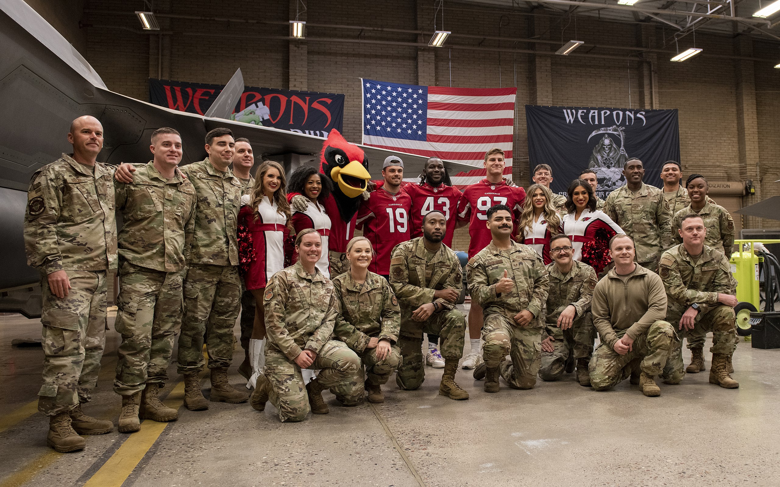 File:AZ Cardinals visit Luke in salute to service (7507993).jpg - Wikipedia