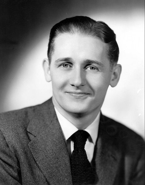 File:Alan Young circa 1944.JPG