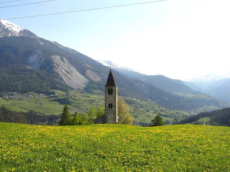 File:Alte Kirche Mon4.jpg