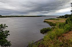 Amursk Amur River P7300241 2200.jpg