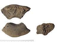 An example of Anglo-Saxon loom-weight fragments Anglo-Saxon ceramic loomweight (FindID 548610).jpg