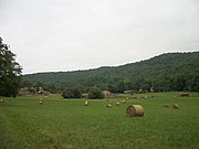 Vue d'une partie du hameau de Sarrat.