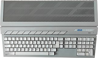 <span class="mw-page-title-main">Keyboard computer</span> Type of personal computer