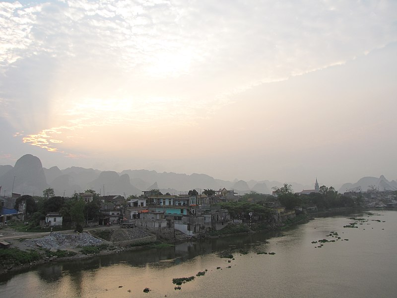 File:Bờ sông phía tây thị trấn Kiện Khê - panoramio.jpg